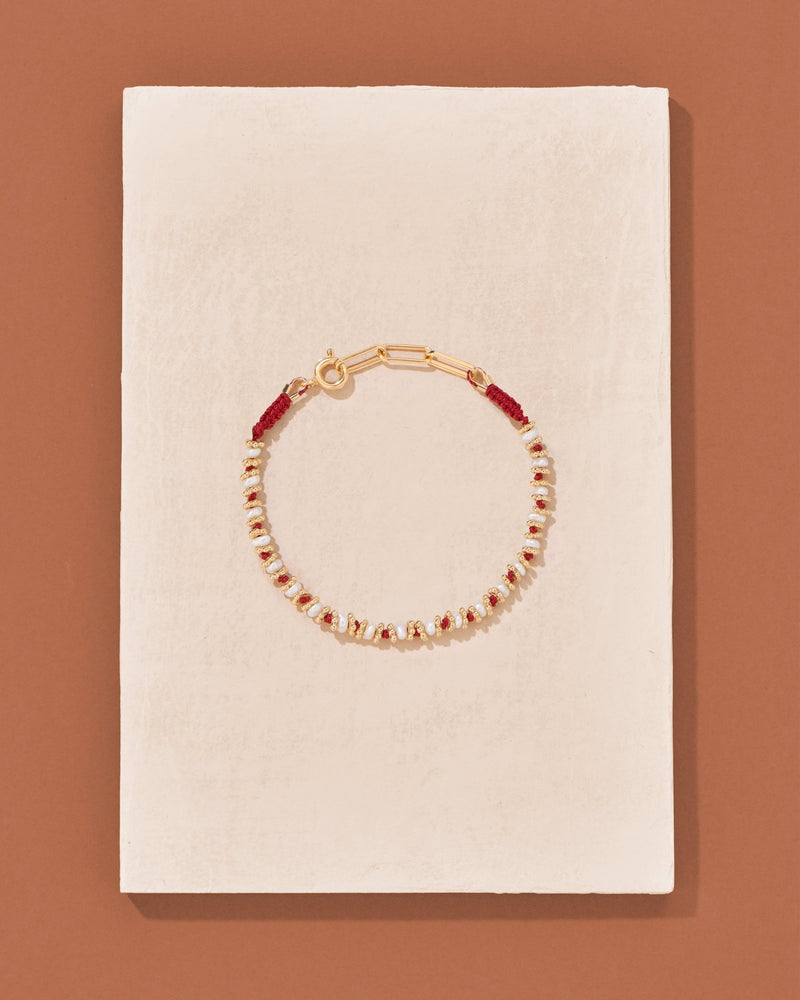 Kamala red freshwater pearl bracelet - TITYARAVY